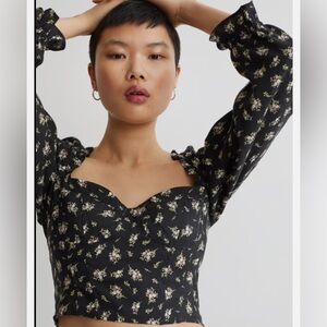 H&M-Linen Blend Cropped Floral Sweetheart Blouse (XXL) ‼️NWT‼️